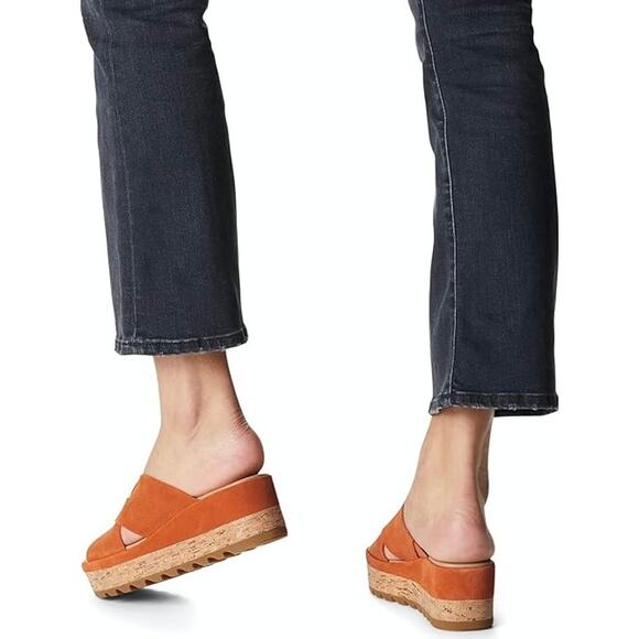 NWOB Sorel Women's Cameron Flatform Mule Sandals Desert Sun US 7 - Picture 10 of 16